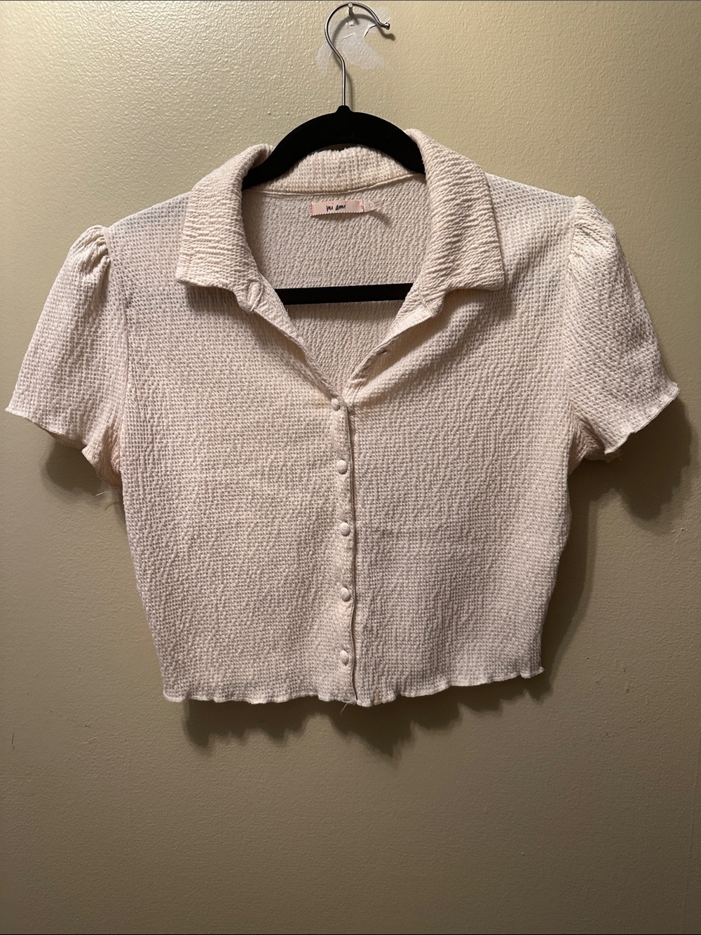 miami Cream Textured Collared Button-Front Crop Top